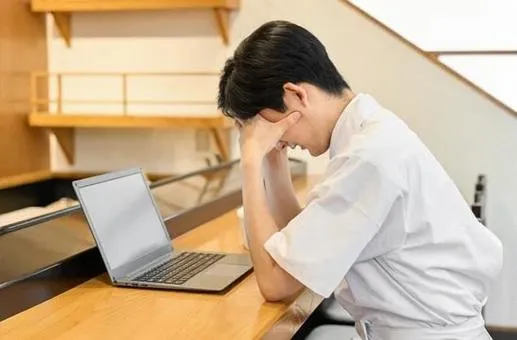 d8f5e92f6c2df83ab5efef4a177f7ba4_t